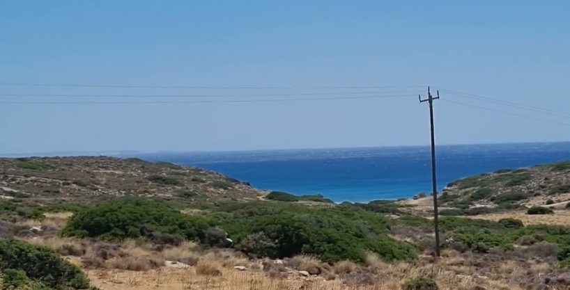 87,622 m2 of seafront land at the south coast of Crete, build up to 15,770 m2