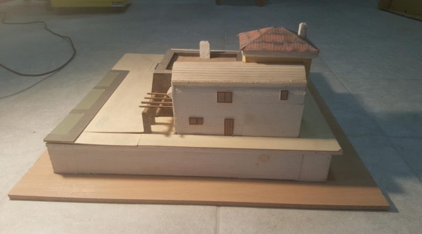 PLVAT34 - model of house