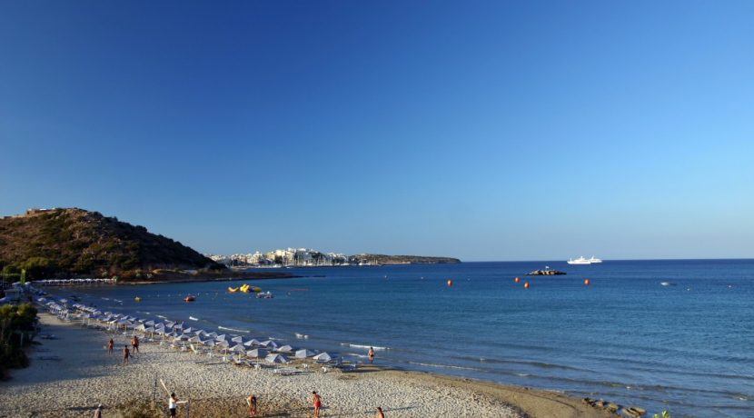 The nearby beach of Almiros