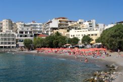 Nearby beach (Kitroplatia)