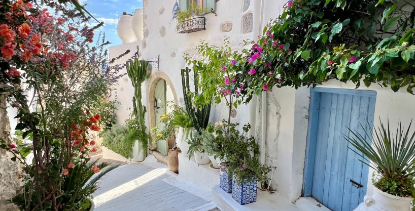 Beautifully Restored House with Courtyard, Terrace, and Panoramic Views in Kritsa