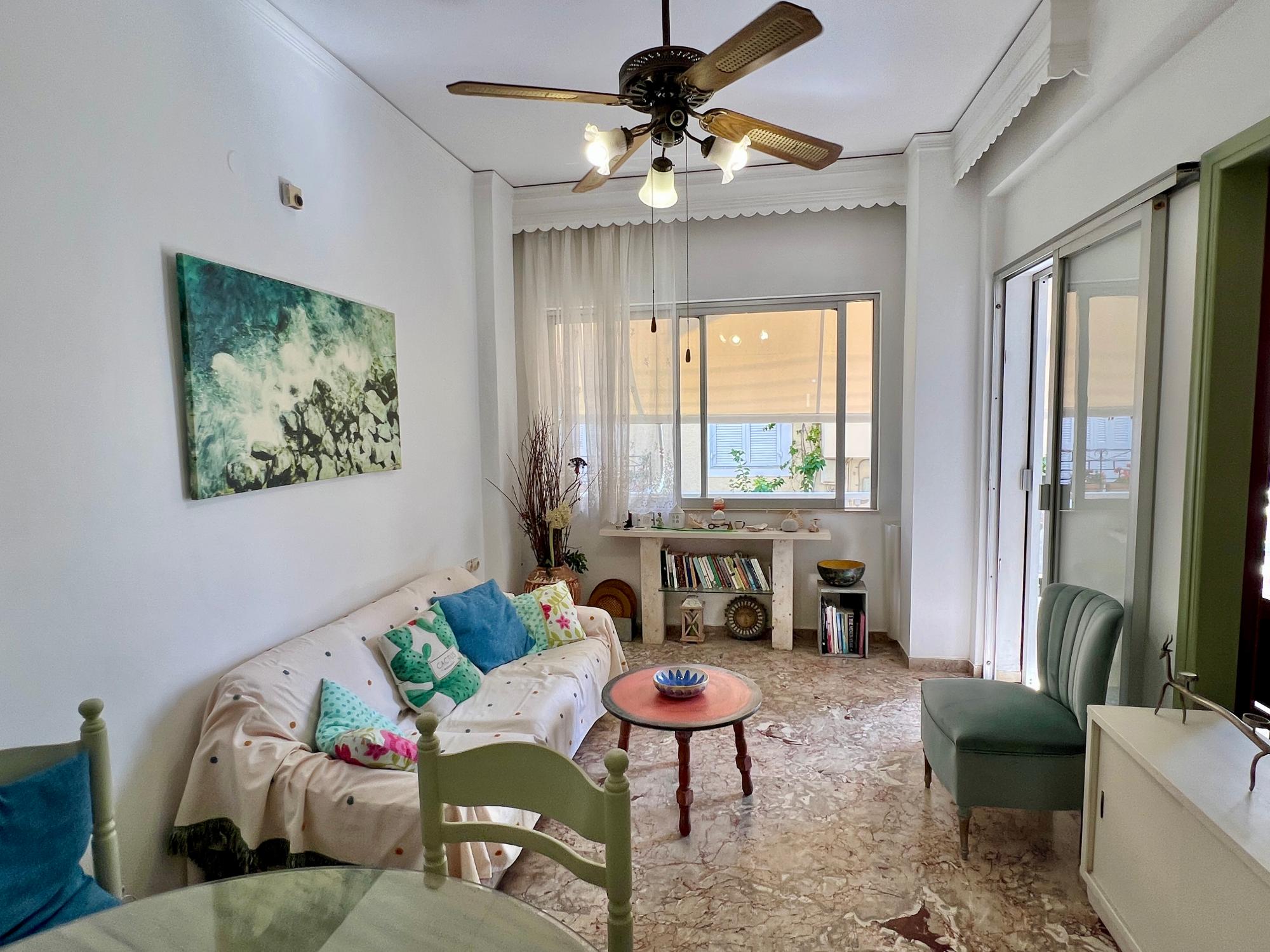 2 bedroom 1st floor apartment in the heart of Sitia