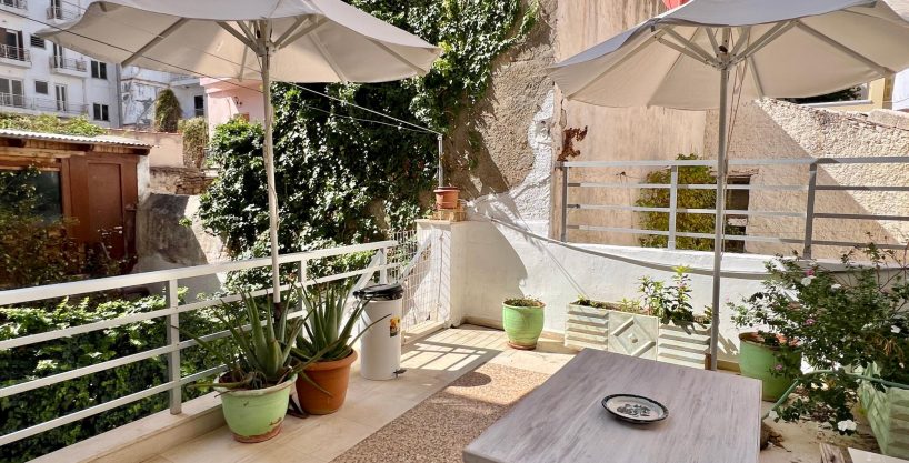 2 bedroom 1st floor apartment in the heart of Sitia