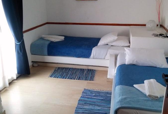 HTAGN33 bedroom