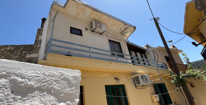 Lovely two bedroom apartment in the heart of Kritsa.